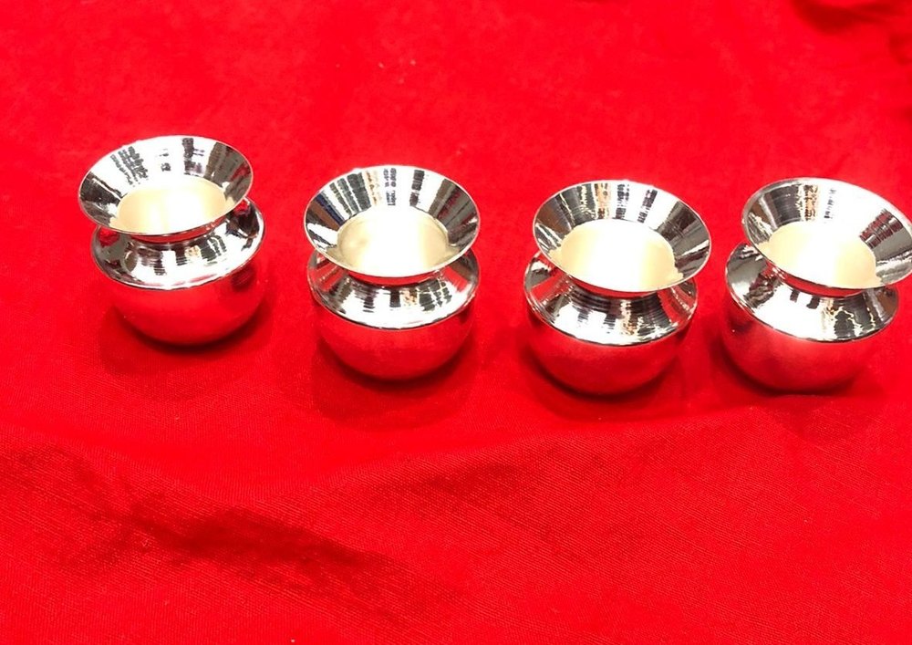 Polished Plain Silver Kalash Set, Size: 5inch