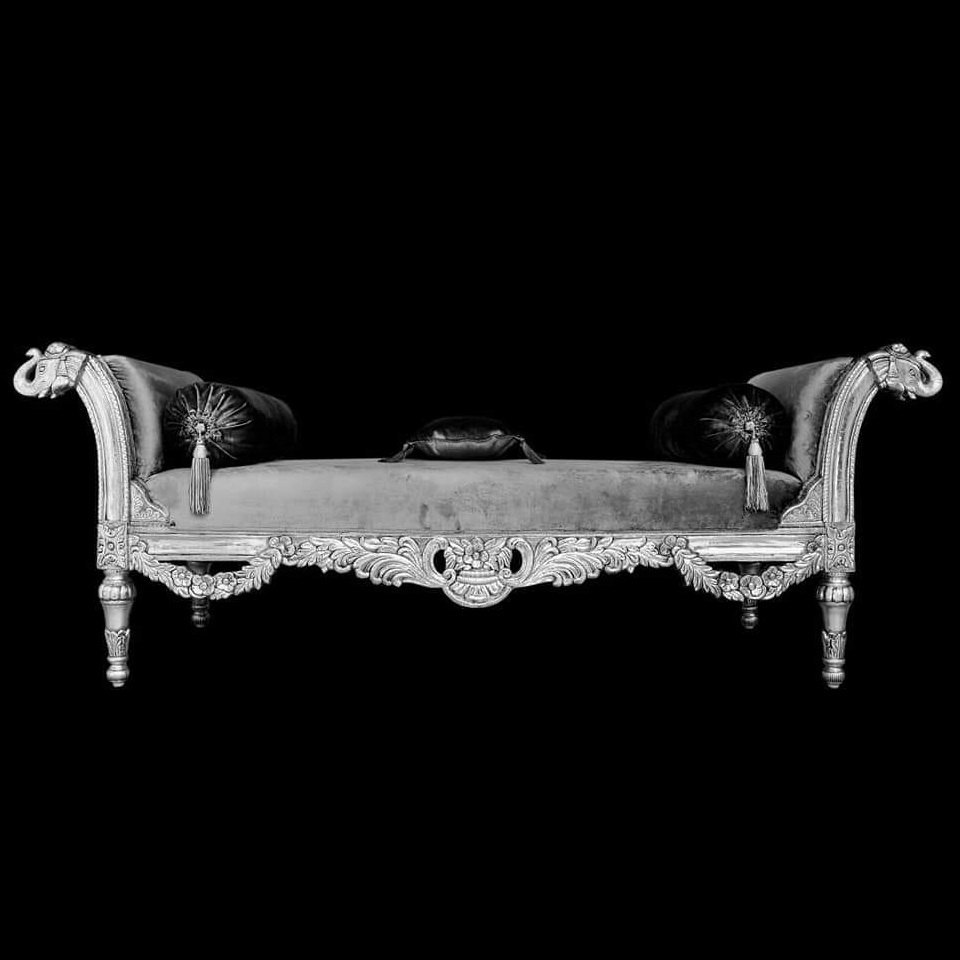 White Silver Pure Couch, For Marriage