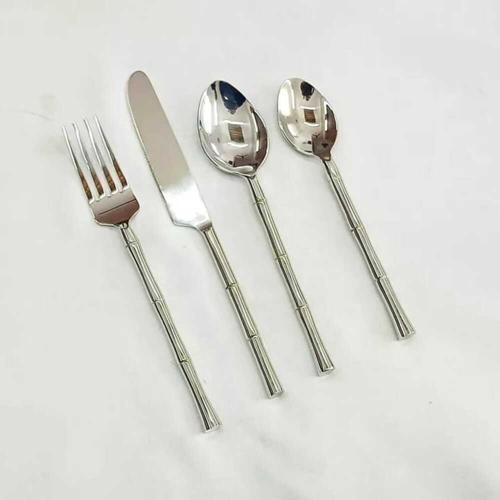 Polished Silver 4 Pieces Stainless Steel Flatware Set, For Kitchen