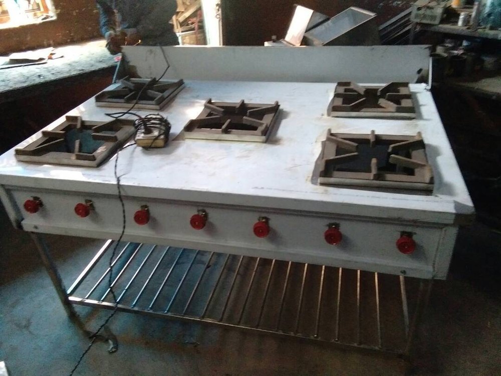 Stainless Steel Five Burner Gas Stove, Size: 40x40, Model Name/Number: Br