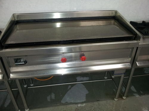 Mild Steel Dosa Hot Plate, For Kitchen Purpose