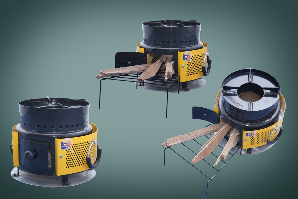 Iron Body Indoor/Outdoor Use Smokeless Biomass Cooking Stove