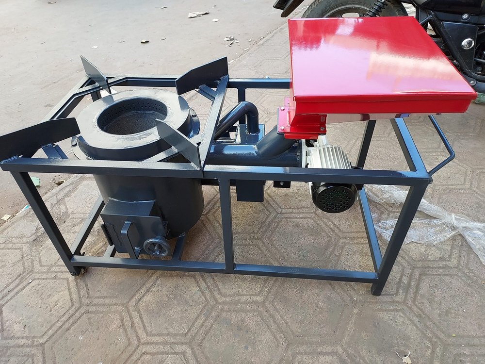 Red And Gray MS And SS Auto Feed Continuous Pellet Stove For Cooking And Heating, Model Name/Number: Cfs