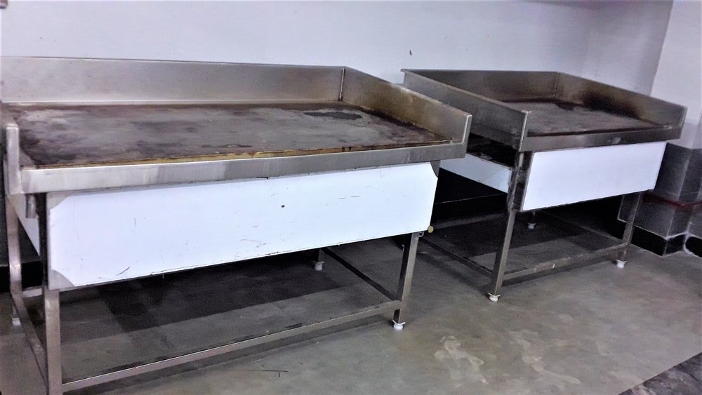 Own Stainless Steel Dosa Tawa Plate, For Hotel, Size: 4 Feet Length