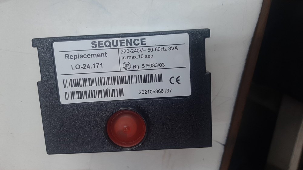7 Segment LED Din Rail Burner Sequence Controller, 9 Digits, Current: 0.5 A