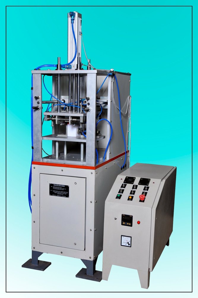 Motor Cycle Battery Heat Sealing Machine, Voltage: 230V, Capacity: 300 Batteries Per 8 Hour