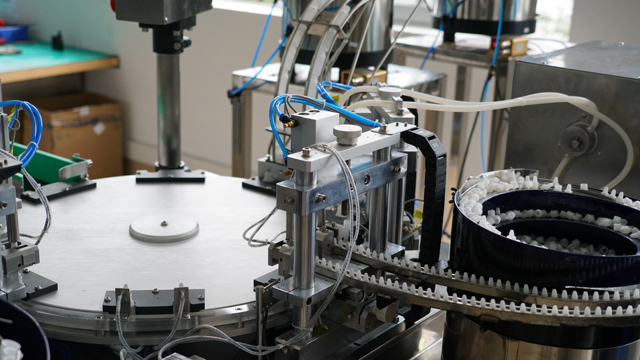 Automatic Vial Capping Machine