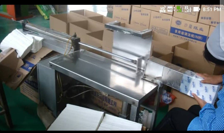 Plastic Tissue Paper Packing And Sealing Machine, Voltage: 230V, Capacity: 2000-3000 pouch per hour