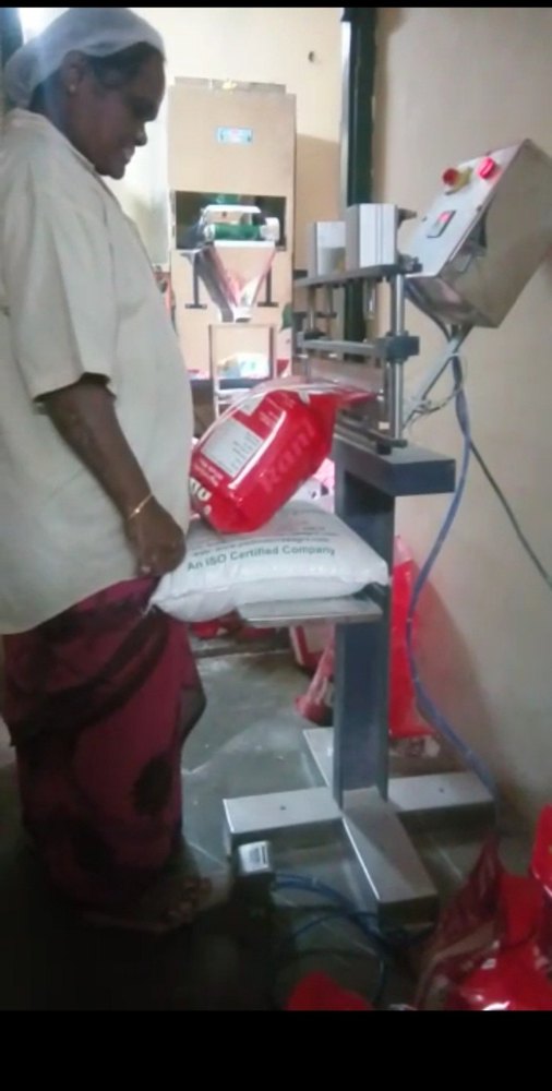 Top Sealing Manual Band Sealar Machine, For Powder, Capacity: 500-1000 pouch per hour