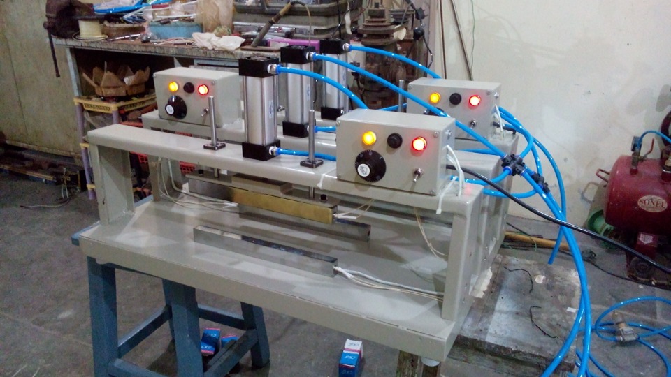 Swastik Pneumatic Bag Sealer, PSeal