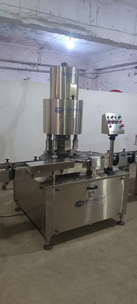 SS 304 Electric Liquid Bottle Capping Machines, 950 Kg, Capacity: 20 To 100 Bpm