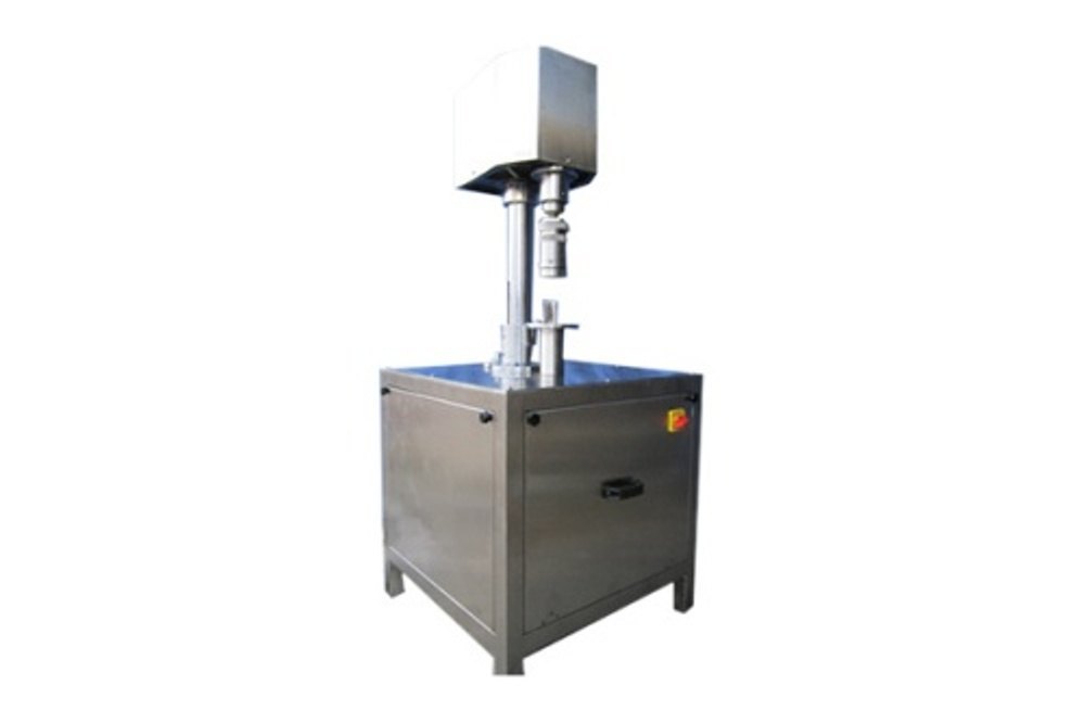 Shreeji Projects Stainless Steel Pet Bottle Capping Machine, Capacity: 20-50 Cap Per Minute, Power Consumption: 0.5hp