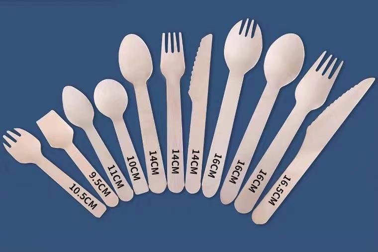 Brown 110Mm Wooden Spoon, For Event and Party Supplies