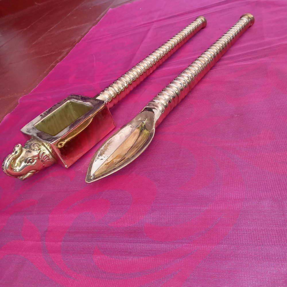 Golden Brass Hawan Spoon, Size: 20 Inch Length