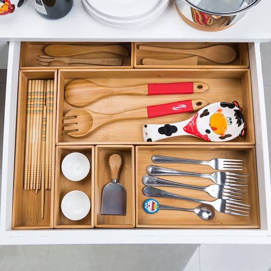 Brown Square Wooden Cutlery Tray, For Home
