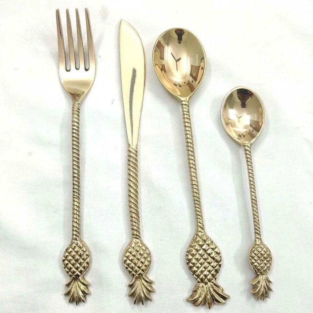 4 Gold Plated Aluminum Pineapple Shape Cutlery Set, For Kitchen