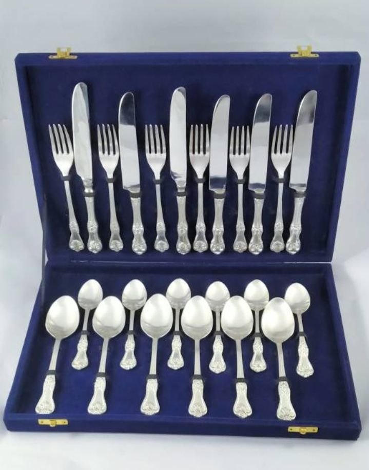 24 Silver Plated Cutlery Set