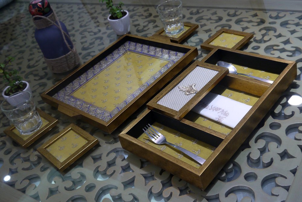 Mount Tray With Embroidery And Tissue Cutlery Box Coasters