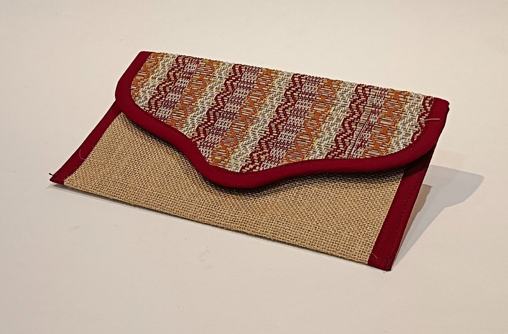 Brown(Base) Regular Ladies Jute Hand Purse