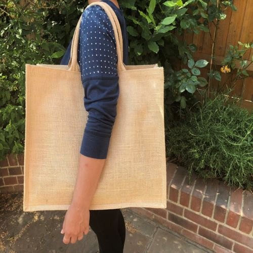 Plain Laminated Jute Bags, For Shopping, Capacity: 10kg