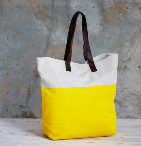 Cotton, 100% Cotton Loop Handle White and Yellow Shopping Bag, Capacity: 2-5 kg, Size: Standard Size