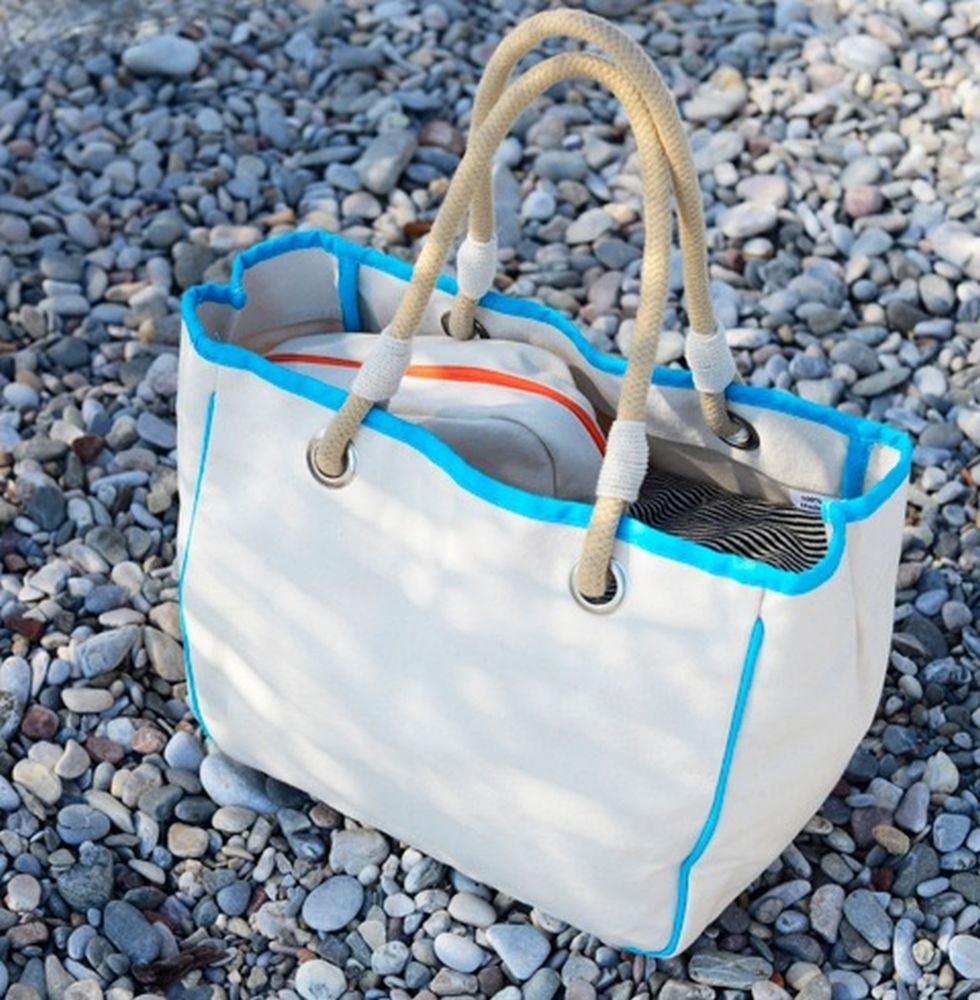 Loop Handle Color: White JEH0287 Polyester Bag