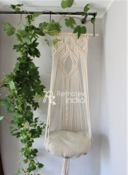 Natural Cat Swings