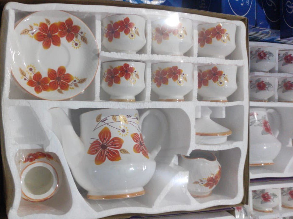 White Plain Ceramic Tea Set Khurja, For Home & Office