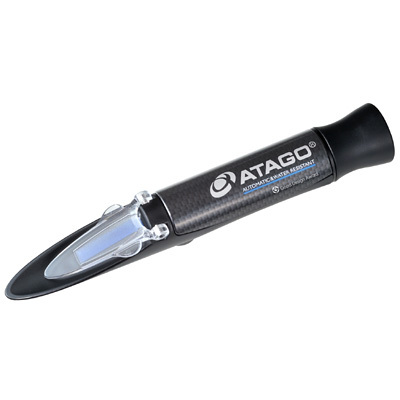MASTER-S28a Salinity Refractometer