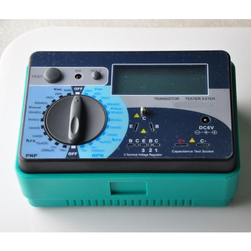 Digital Transistor Tester