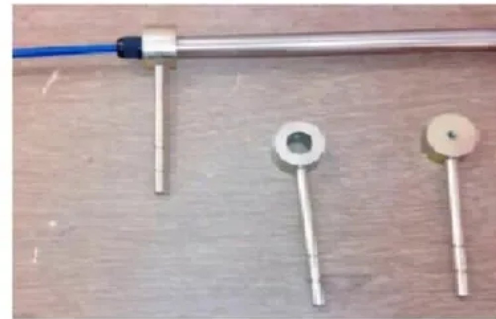 Vibrating Wire Crackmeter