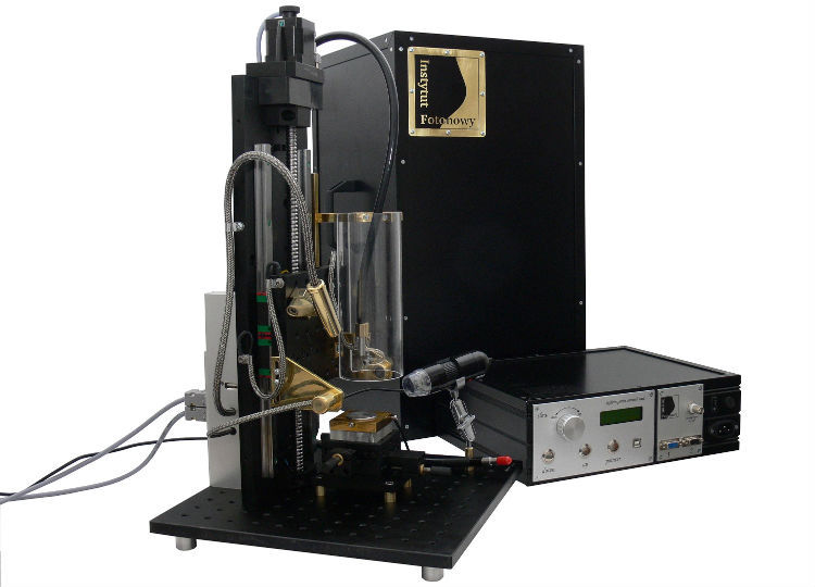 Fotonowy Kelvin Probe System