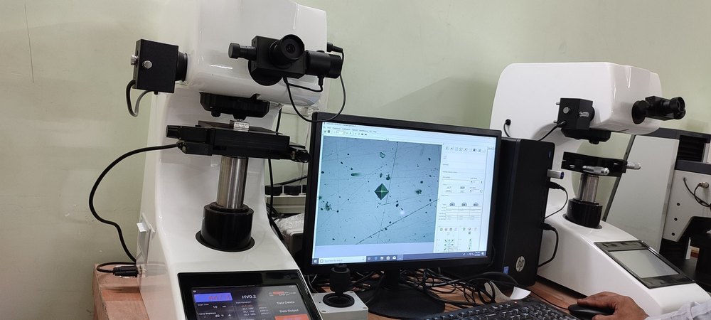 Digital Micro Vickers Hardness Tester Touch Screen And Fully Automatic, 250x300x430 mm, Model Name/Number: HT-1000ADT-XY