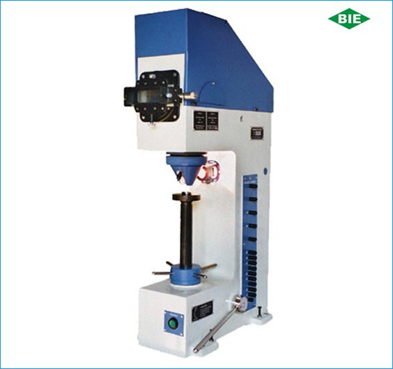 Computerised Vicker Hardness Testing