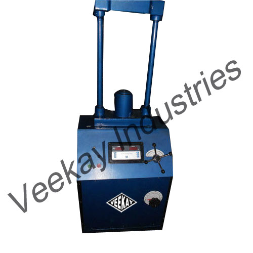 Plywood Testing Machine