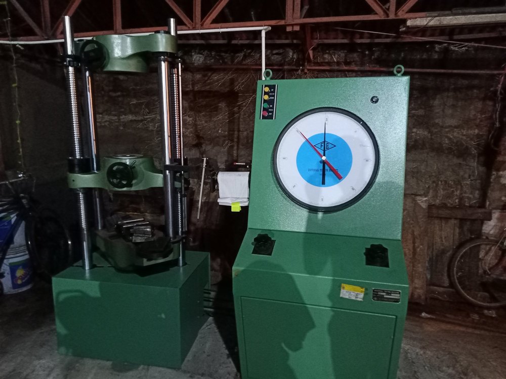 Stainless Steel Analogue Universal Testing Machine, For Laboratory, Model Name/Number: Utn 20