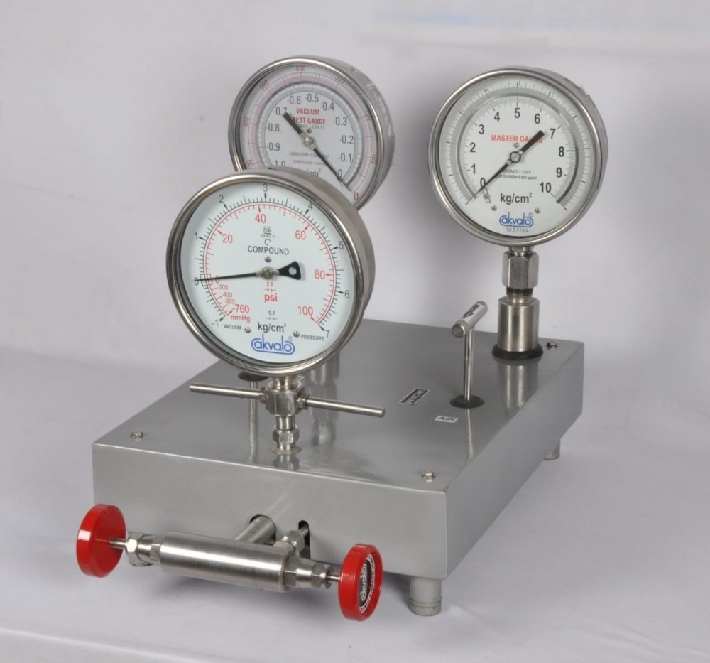Vacuum Gauge Tester