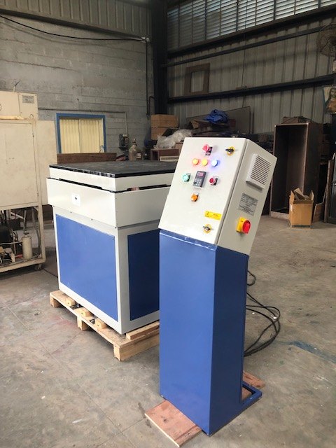 Electrodynamic Vibration Test Machine