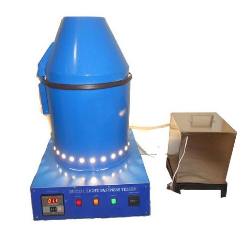 220 V 600 W Digital Light Fastness Tester, Grade: Is 2454-1985, Bs 1006