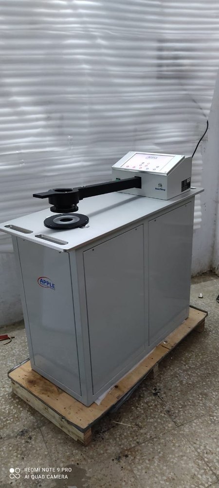 Automatic computerized air permeability tester