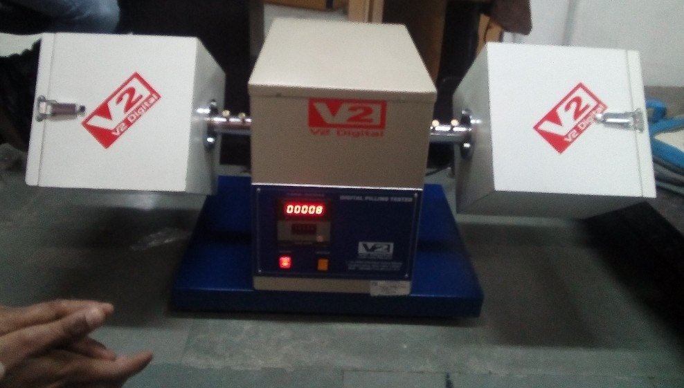 V2 Pilling Tester Two Box