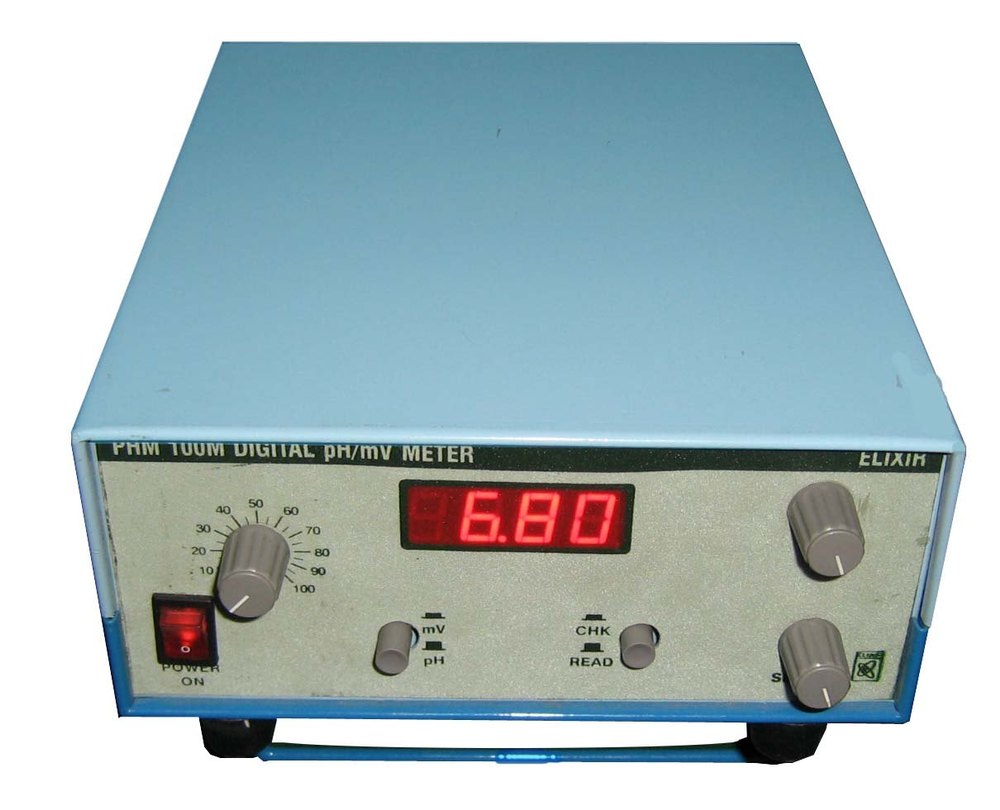 ELIXIR 7 Segment LAB pH transmitter, Model Name/Number: Phm 100m