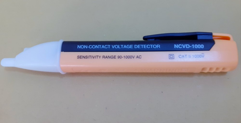 Non Contact Voltage Detector Flashlight, Model Name/number: Ncvd-1000
