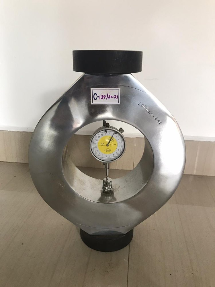 Electroplated 2000 KN Certified Master Proving For Rent, Automation Grade: Manual, Packaging Type: Wooden Box