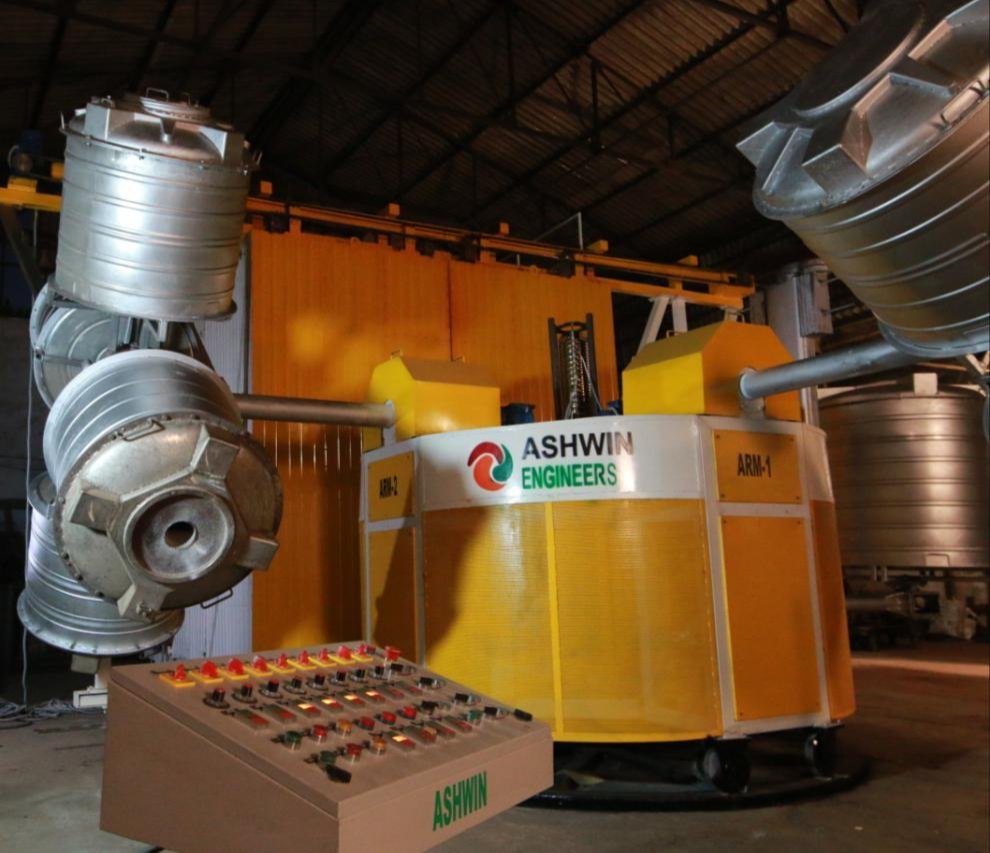 Mild Steel Four Arm Bi Axial Machine, 26 HP, Capacity: 2000 Ltrs