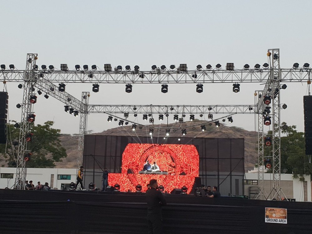 Aluminium Box Truss, 30x40x60 Upto 100x100