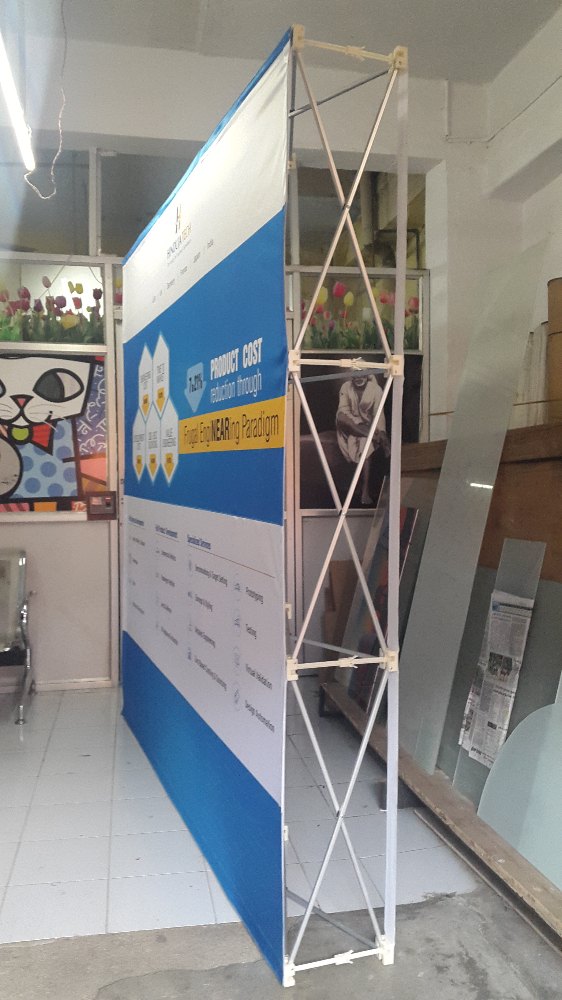 Multicolor Aluminium Tradeshow Backdrop Display for Exhibition, Size: 7.5 x 7.5 Ft