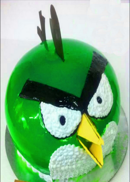 Wanors Angry Bird Kiwi Cake, Weight: 1 kg