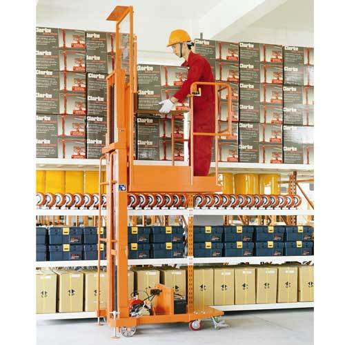 Aerial Order Picker