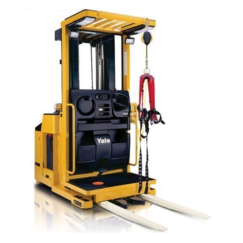 BATTERY Order Picker, For Industrial, Model Name/Number: Yale Os030ef